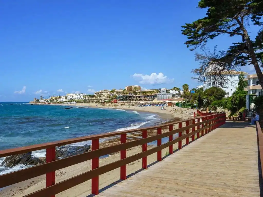 Apartment with pool for sale in Calle Sierra de Baza, imagen 2