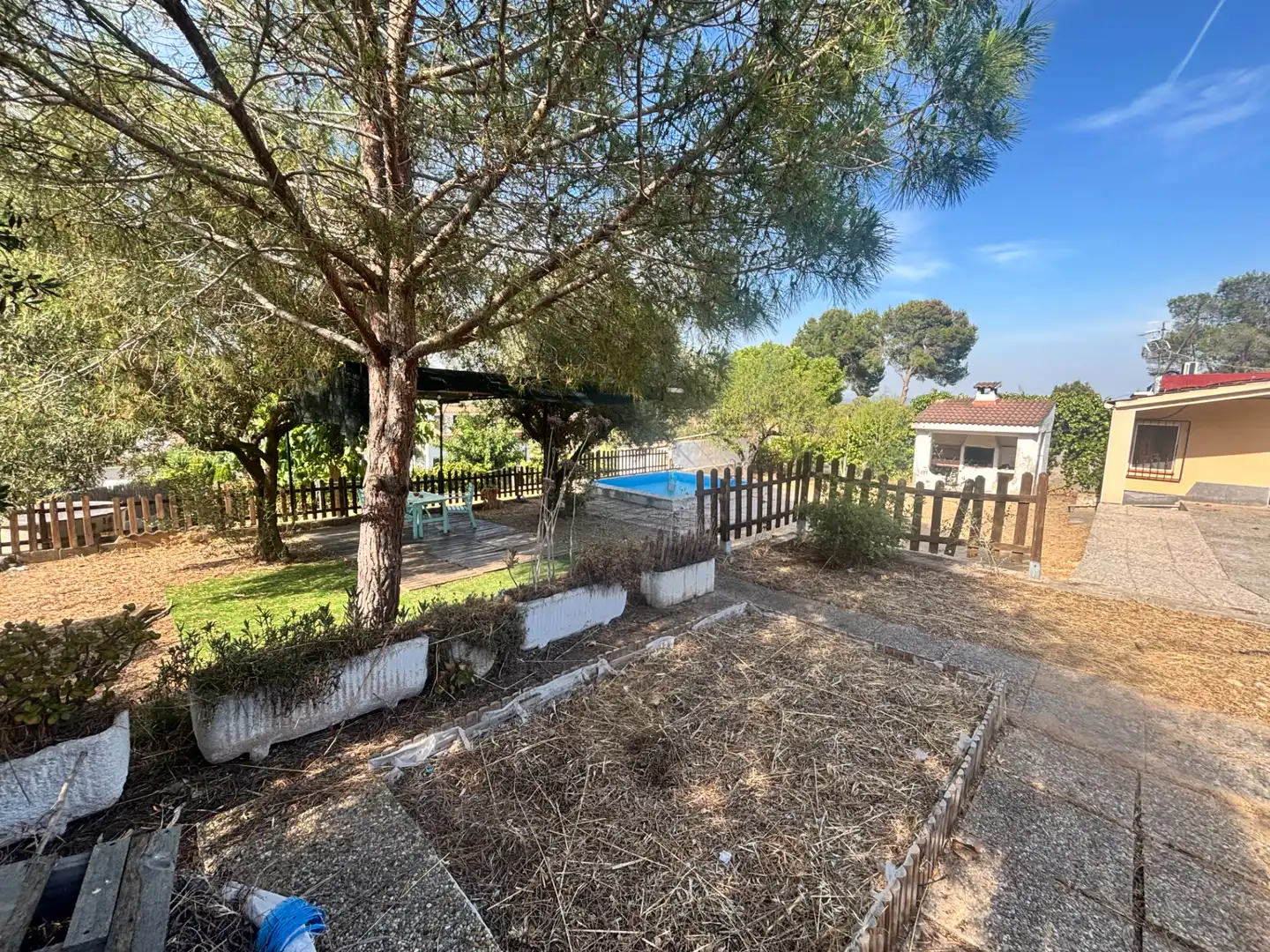 Garden of Country homes for sale in Vilanova i la Geltrú  with Private garden, Storage room and Swimming Pool