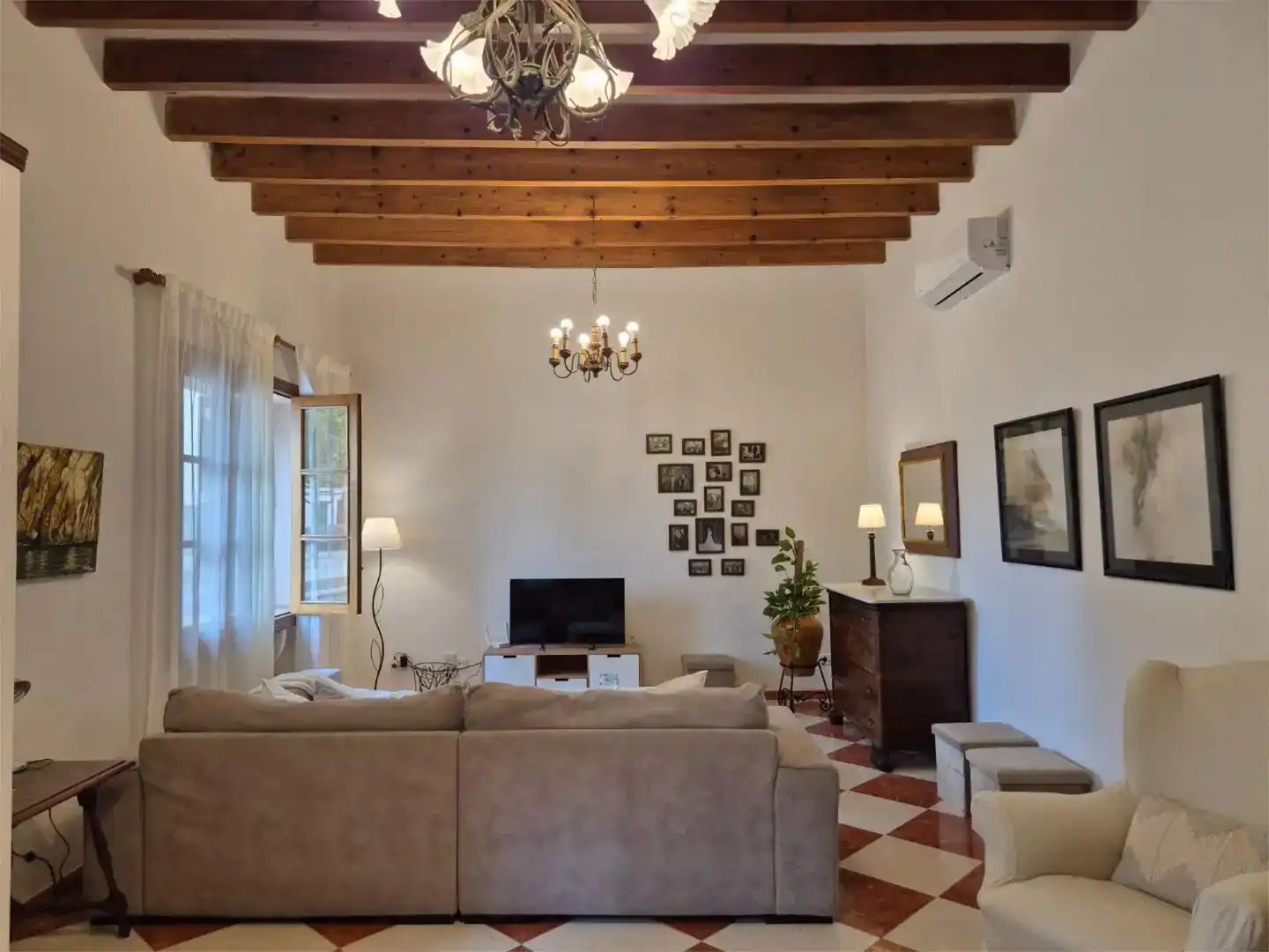 Living room of Flat for rent in Ariany  with Air Conditioner, Private garden and Storage room