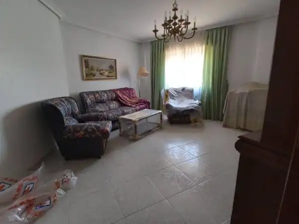 Sala d'estar de Pis en venda en Lumbrales amb Calefacció, Moblat i Rentadora