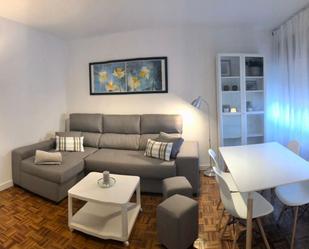 Sala d'estar de Apartament de lloguer en Badajoz Capital amb Aire condicionat