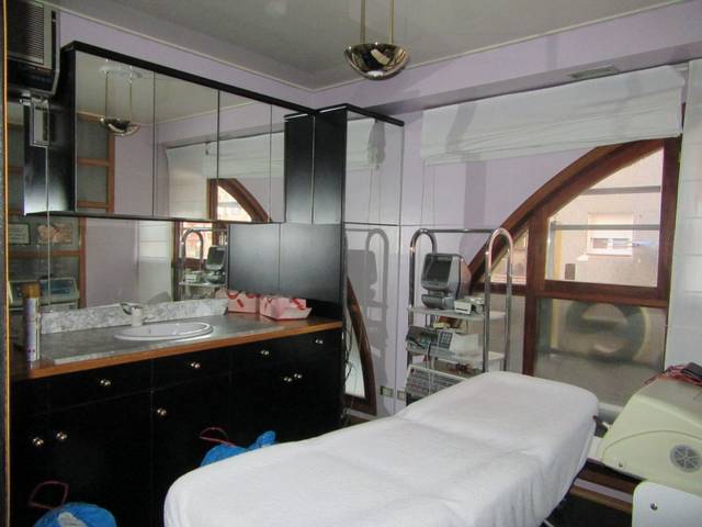 Local comercial en Alquiler en Galdakao