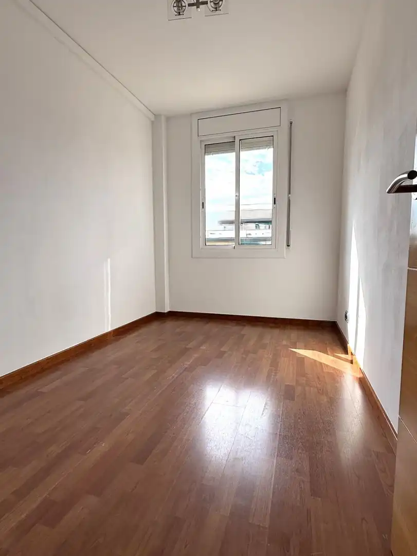 Habitación de Piso en venta en Sant Boi de Llobregat con Aire acondicionado, Calefacción y Parquet