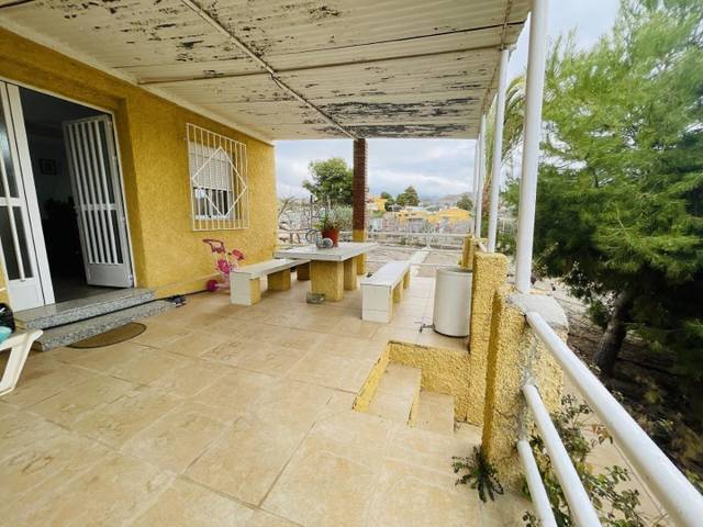 Casa-chalet en Venta en Tébar - Los Arejos