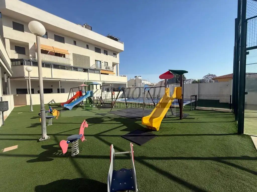 Terraza de Ático en venta en Almazora / Almassora con Terraza y Balcón