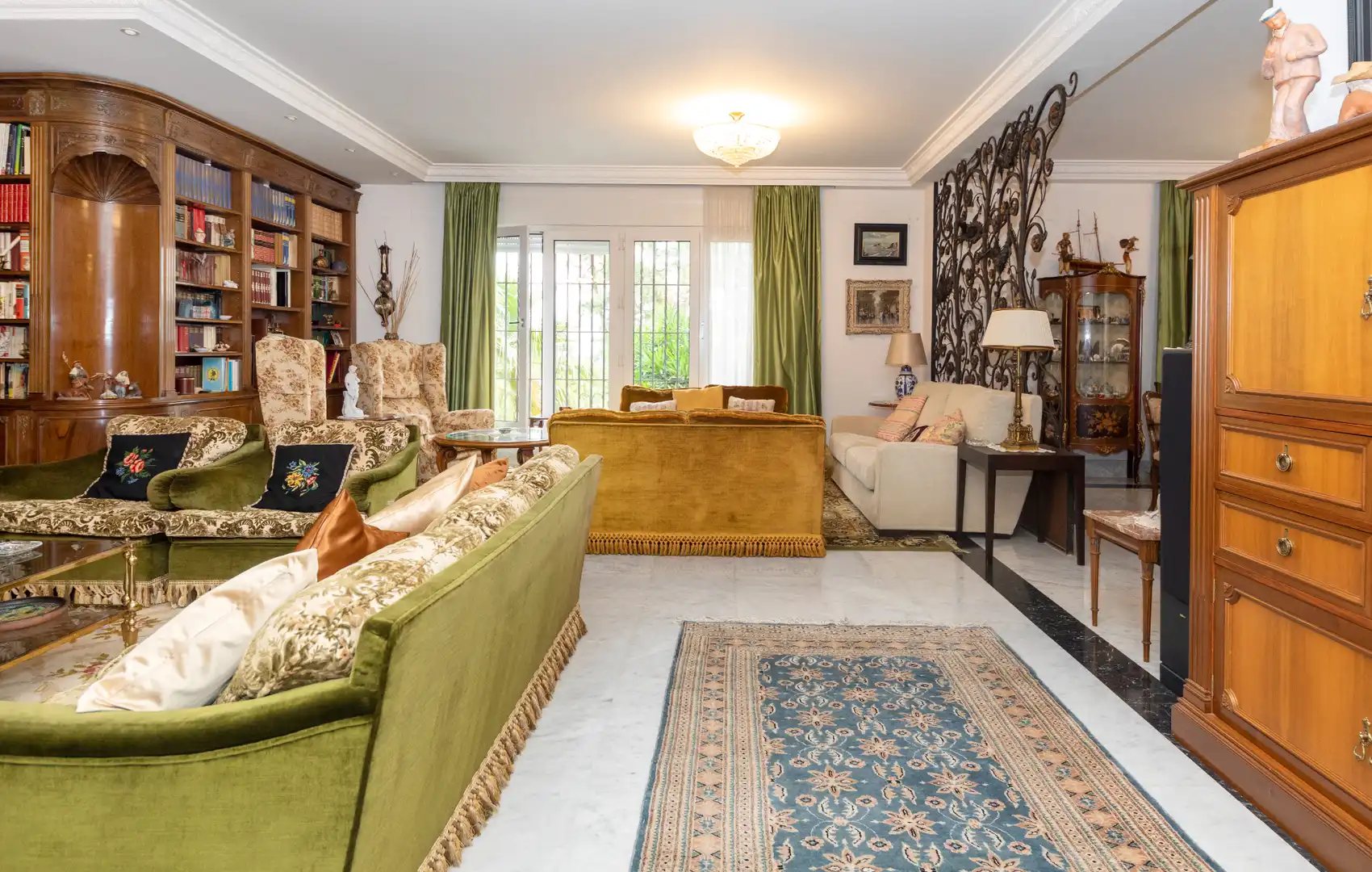 Sala de estar de Casa o chalet en venta en Málaga con Aire acondicionado, Calefacción y Jardín privado