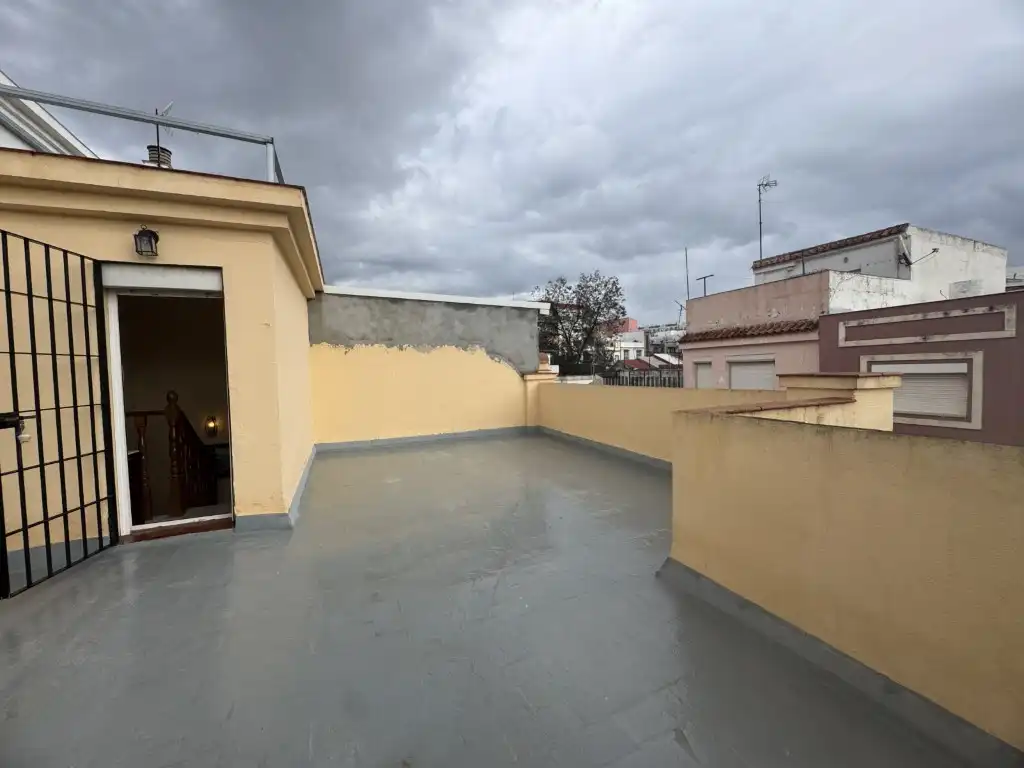 Terrasse von Haus oder Chalet zum Verkauf in Algeciras mit Ofen und Waschmaschine