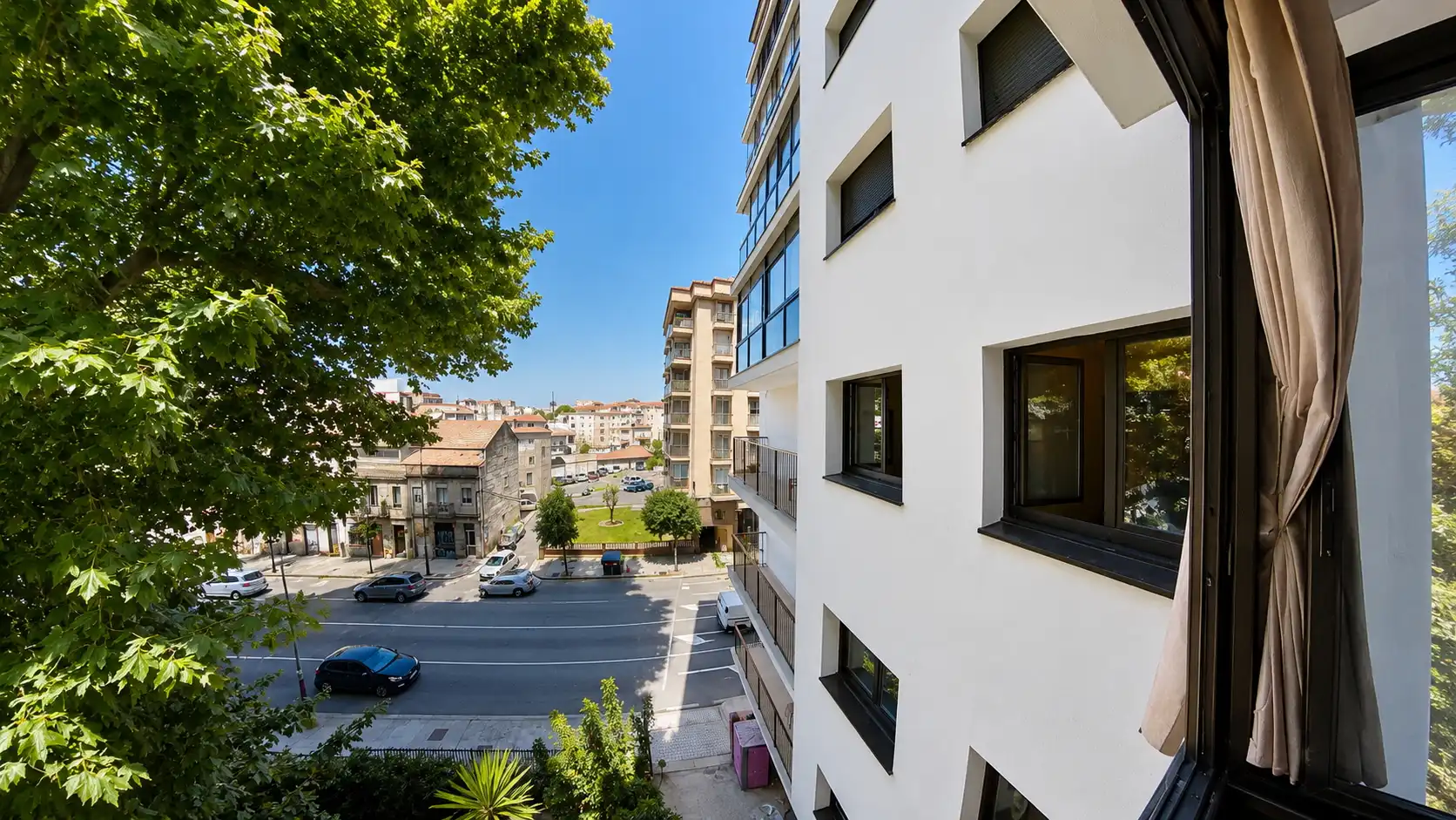 Vista exterior de Piso en venta en Vigo  con Calefacción, Parquet y Amueblado