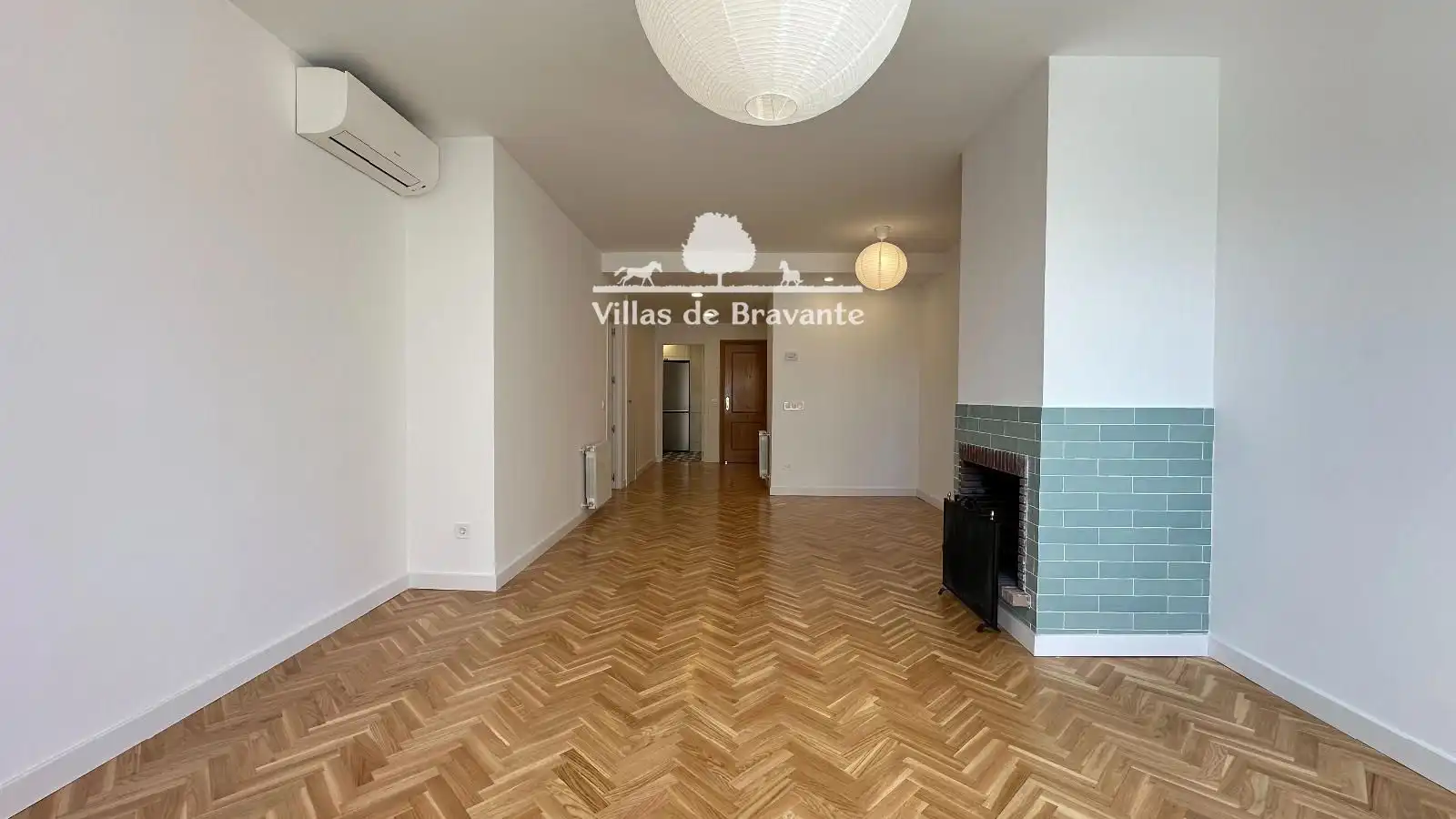 Sala d'estar de Pis de lloguer en San Lorenzo de El Escorial amb Aire condicionat, Calefacció i Parquet