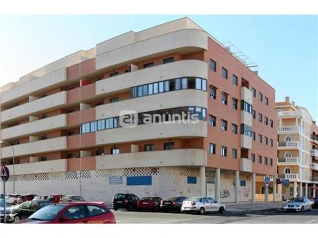 Vista exterior de Local de lloguer en Roquetas de Mar