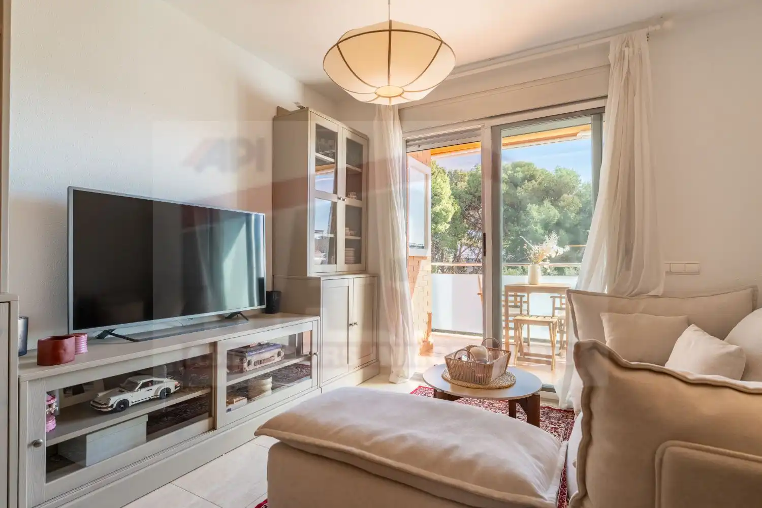 Living room of Flat for sale in Cambrils  with Air Conditioner, Heating and Terrace