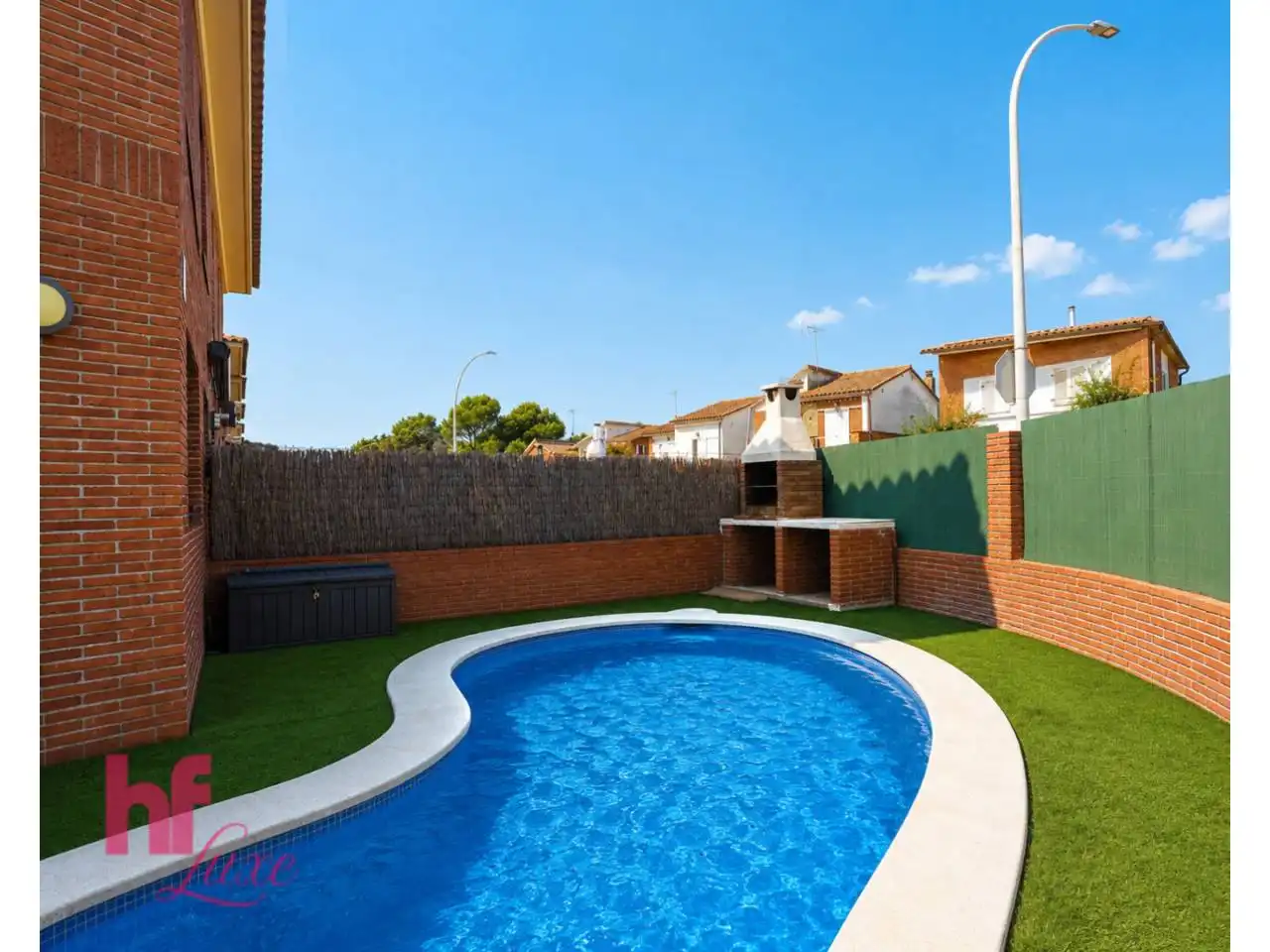 Piscina de Casa adosada en venta en Lliçà de Vall con Aire acondicionado, Calefacción y Jardín privado