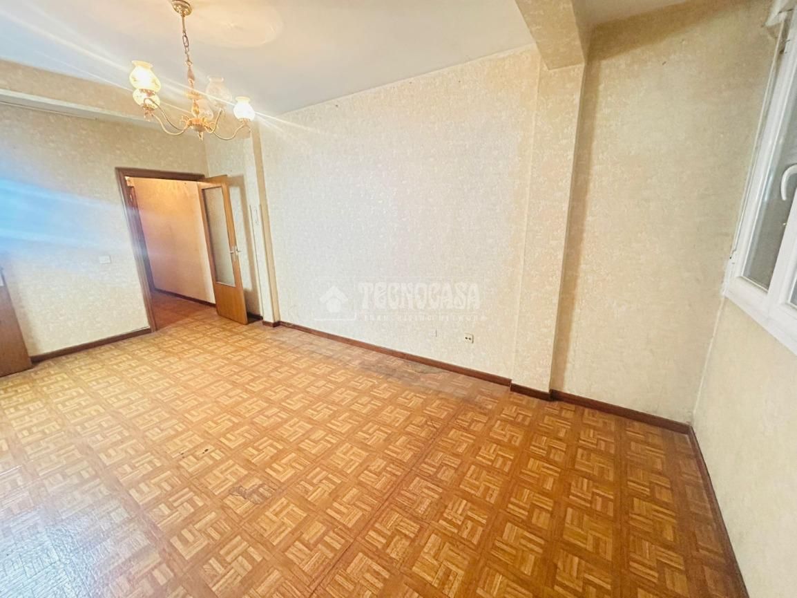 Dormitori de Pis en venda en  Madrid Capital amb Calefacció i Terrassa