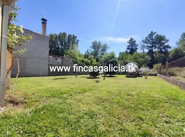 Habitatge amb terrassa en venda a Verín