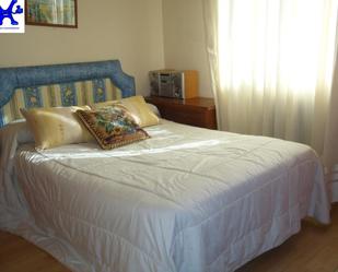 Flat for sale in De Fuenteguinaldo, Rollo - Puente Ladrillo