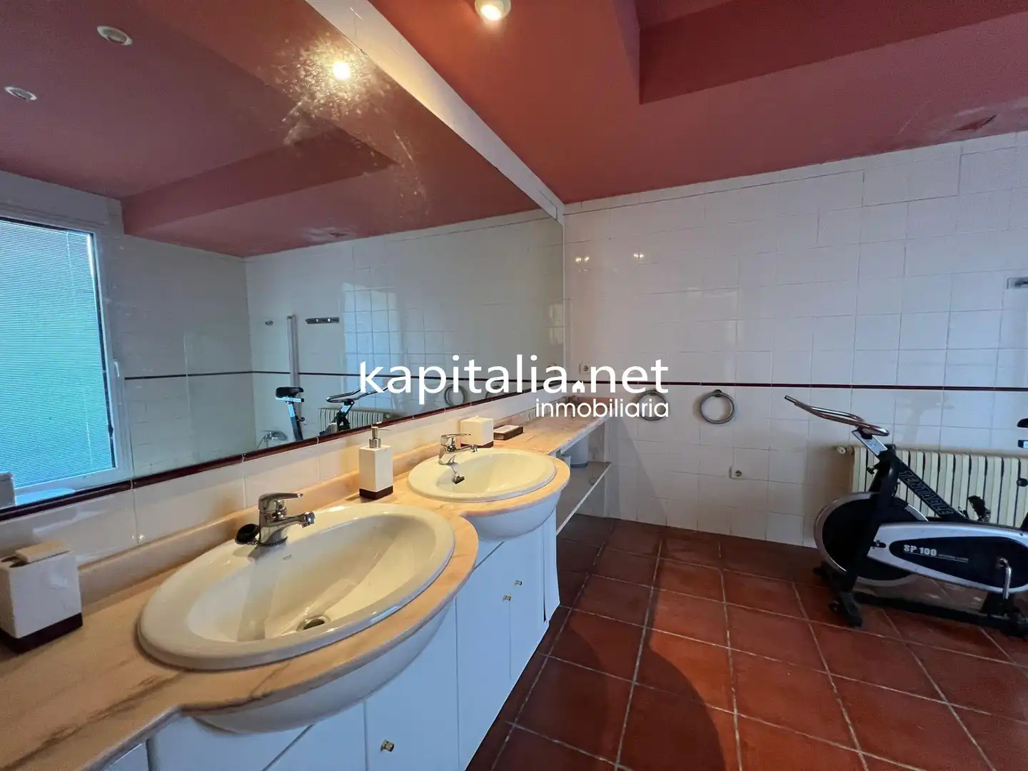 Bany de Casa o xalet en venda en Ontinyent amb Aire condicionat, Calefacció i Traster