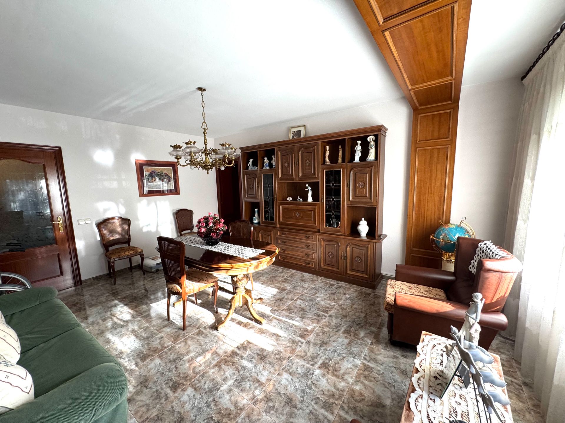 Menjador de Pis en venda en Manresa amb Aire condicionat, Calefacció i Traster