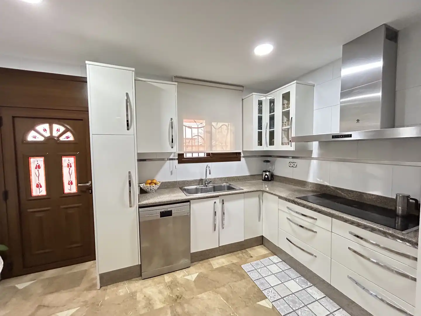 Casa amb jardí en venda a Carrer de Castelldefels, imagen 12