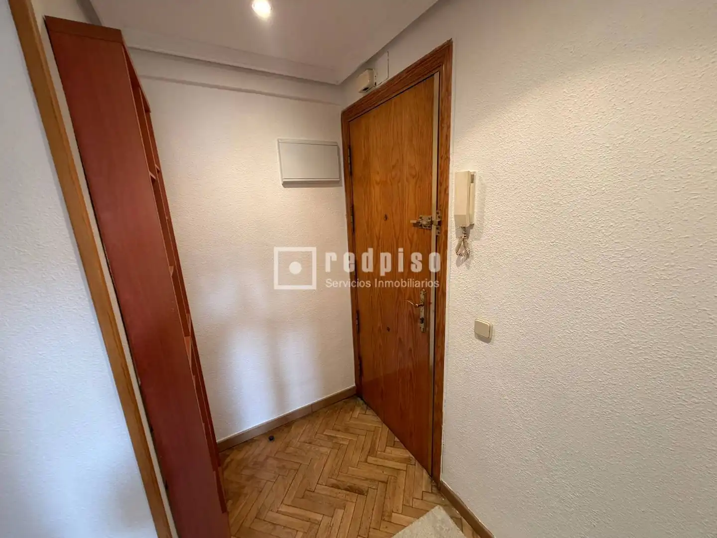 Schlafzimmer von Wohnung zum Verkauf in Madrid
