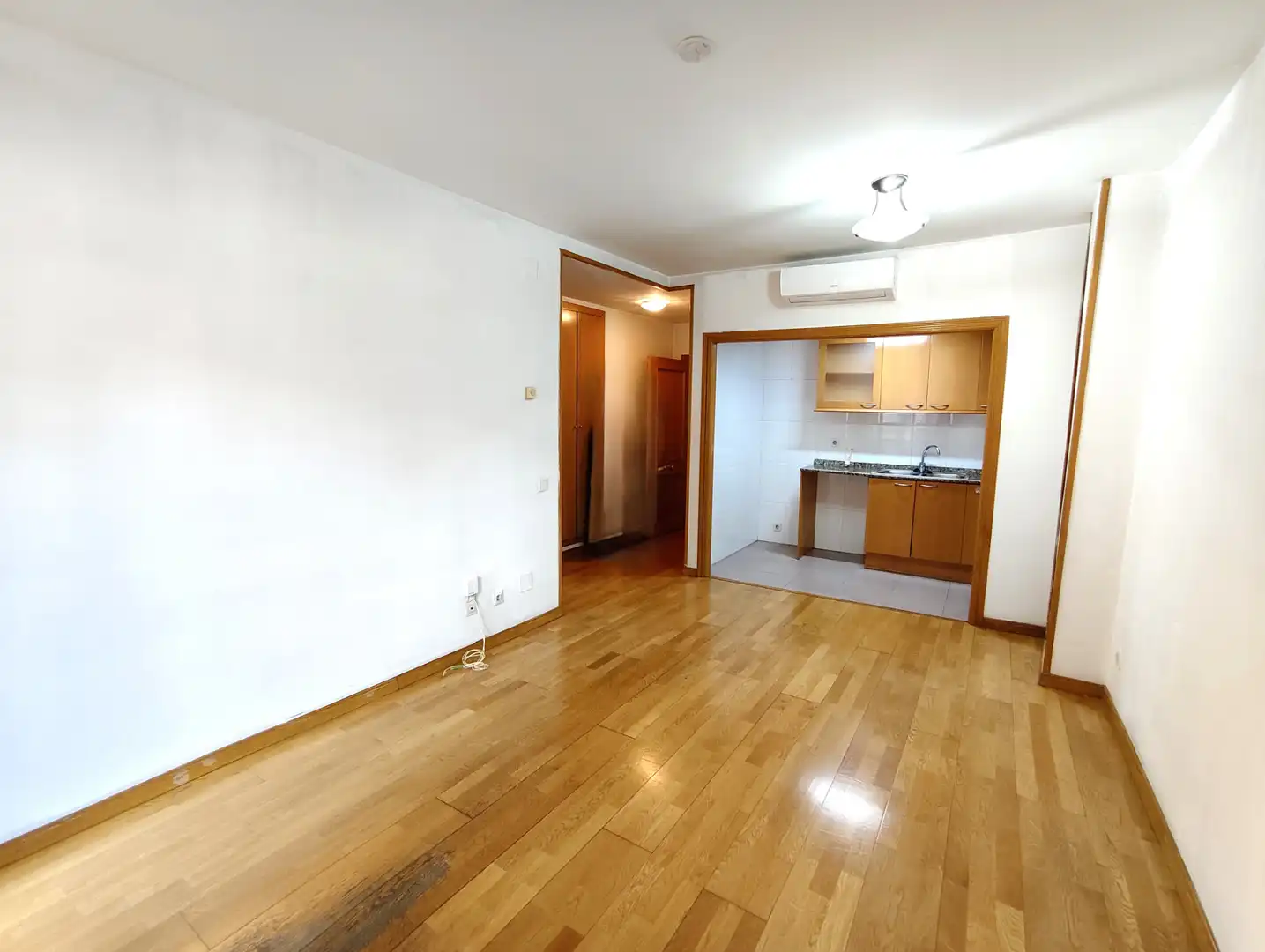 Piso con terraza en venta en Carrer del Ter, imagen 5