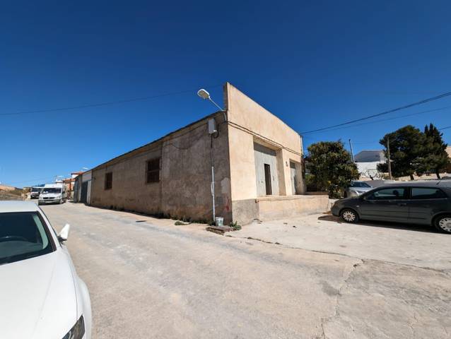 Local comercial en Venta en Calle JAUCA en Alcóntar