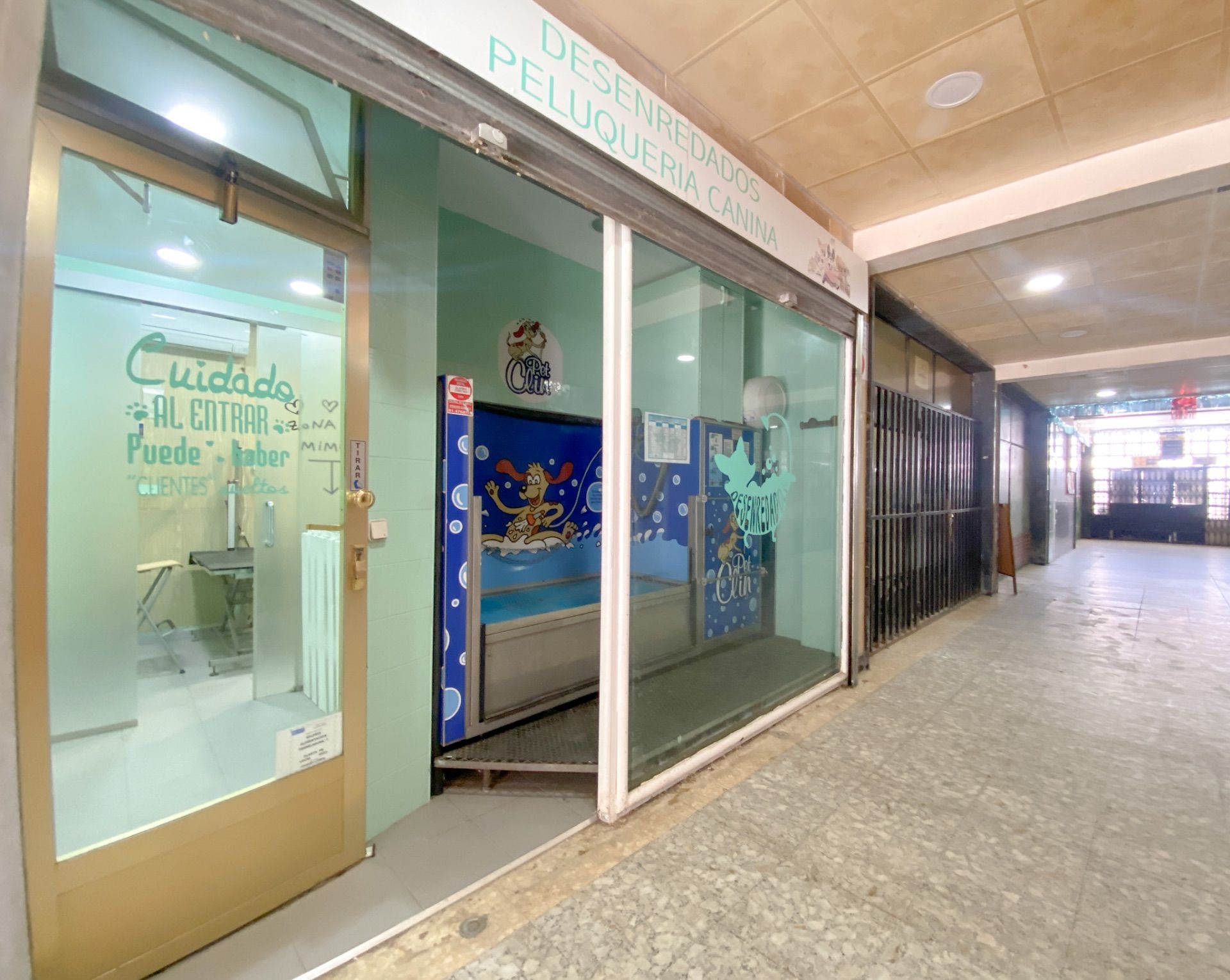 Premises for sale in  Madrid Capital  with Air Conditioner and Furnished