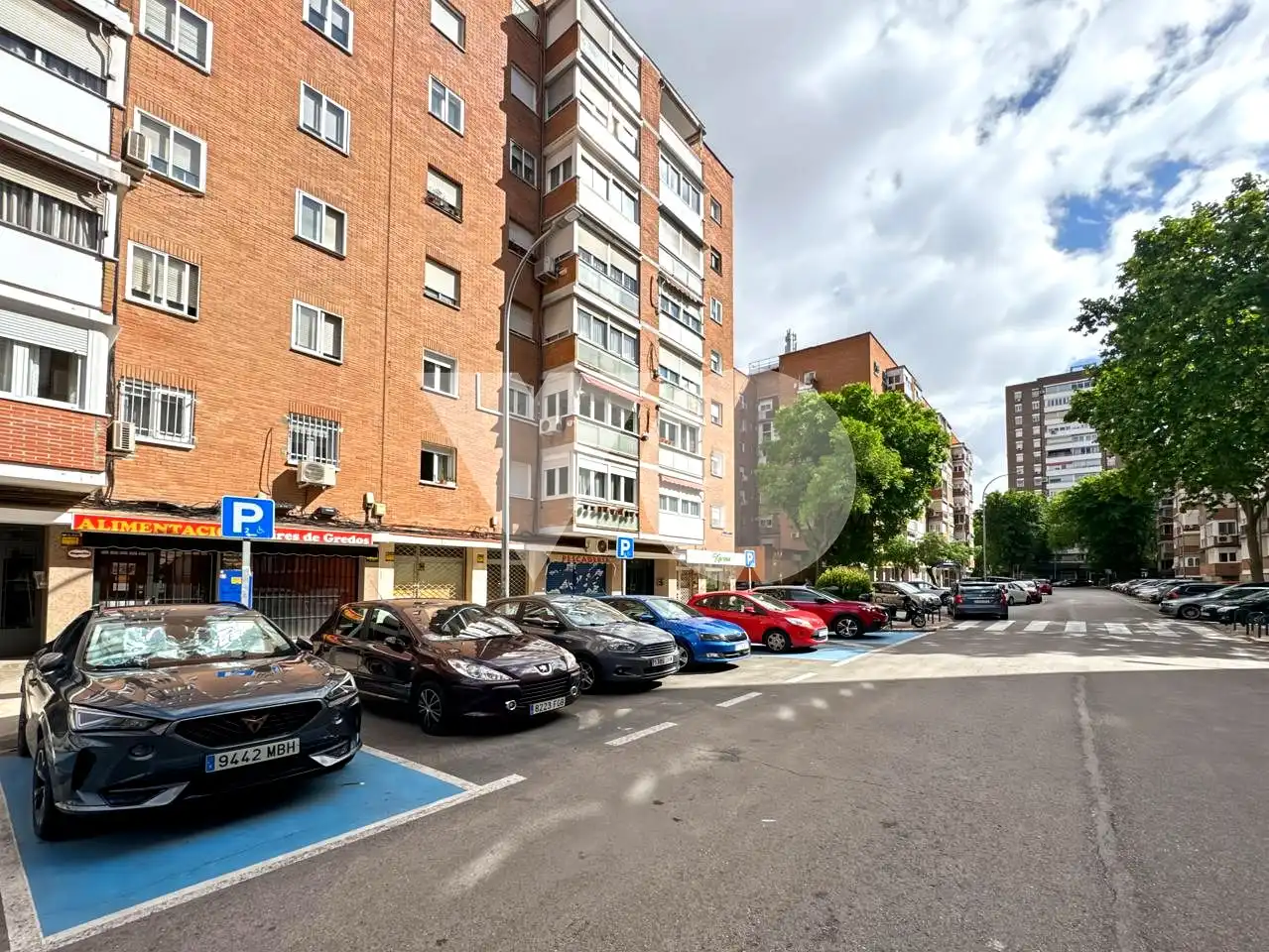 Parking de Local en venta en Madrid con Aire acondicionado