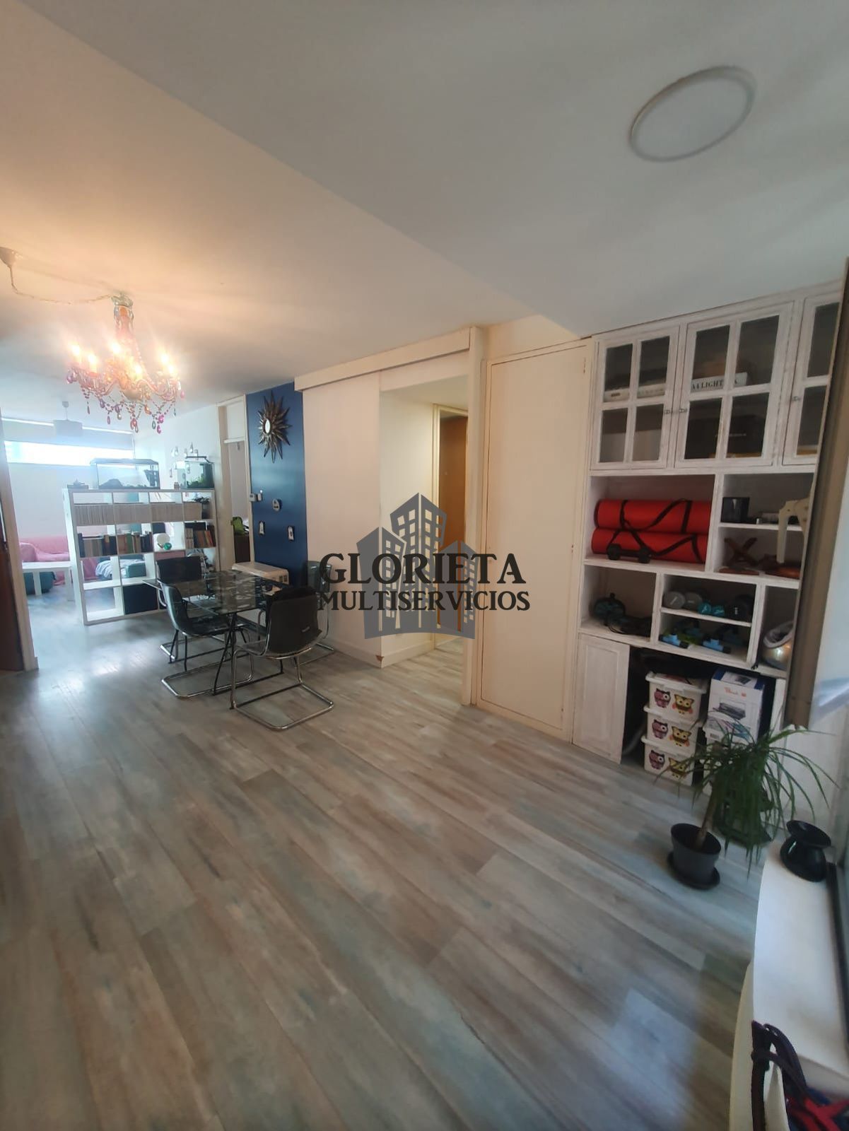 Living room of Flat for sale in Vigo   with Heating, Storage room and Furnished