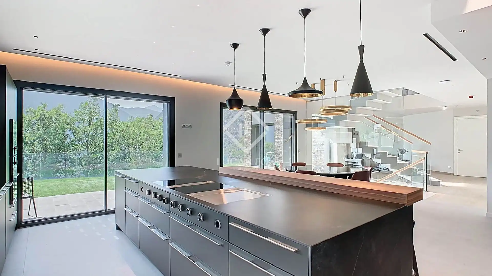 Cocina de Casa o chalet en venta en Escaldes – Engordany con Aire acondicionado, Calefacción y Jardín privado