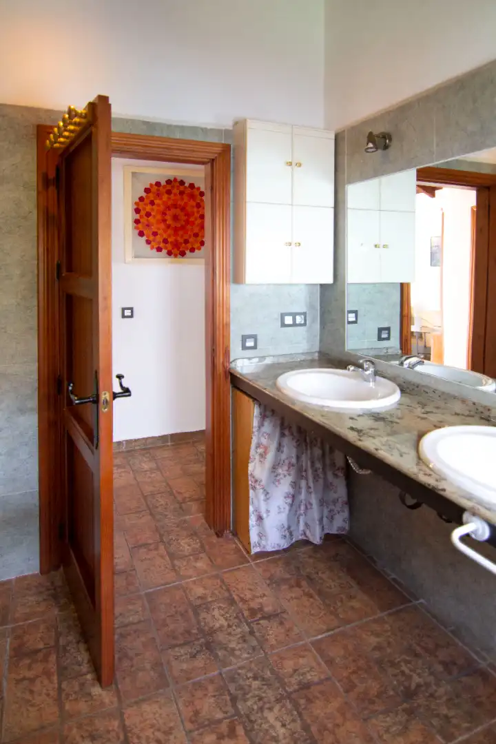 Bathroom of Country homes for sale in Barbate  with Air Conditioner, Heating and Private garden