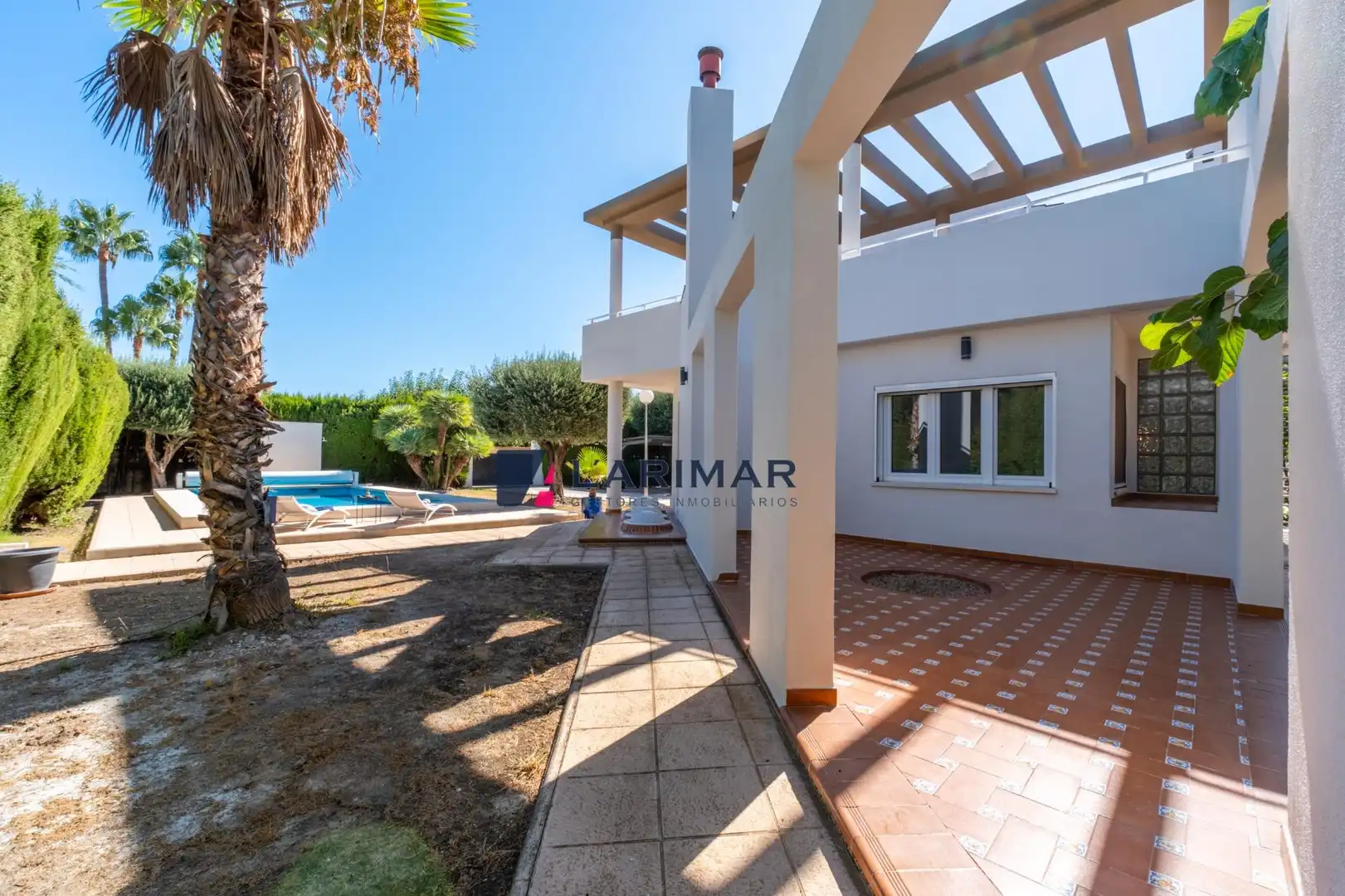 Villa con piscina in vendita a Calle TEULADI EL, imagen 3