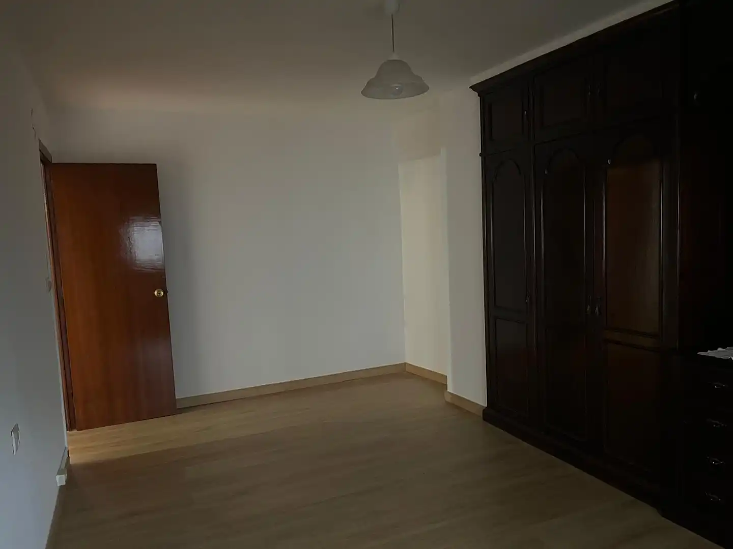 Bedroom of Flat for sale in Vigo   with Storage room and Balcony