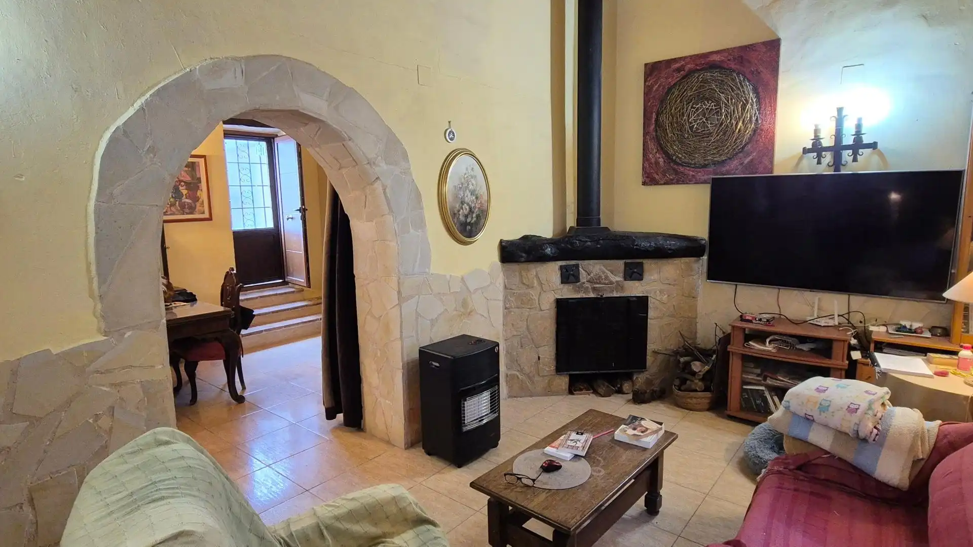 Country homes for sale in El Pinós / Pinoso  with Terrace