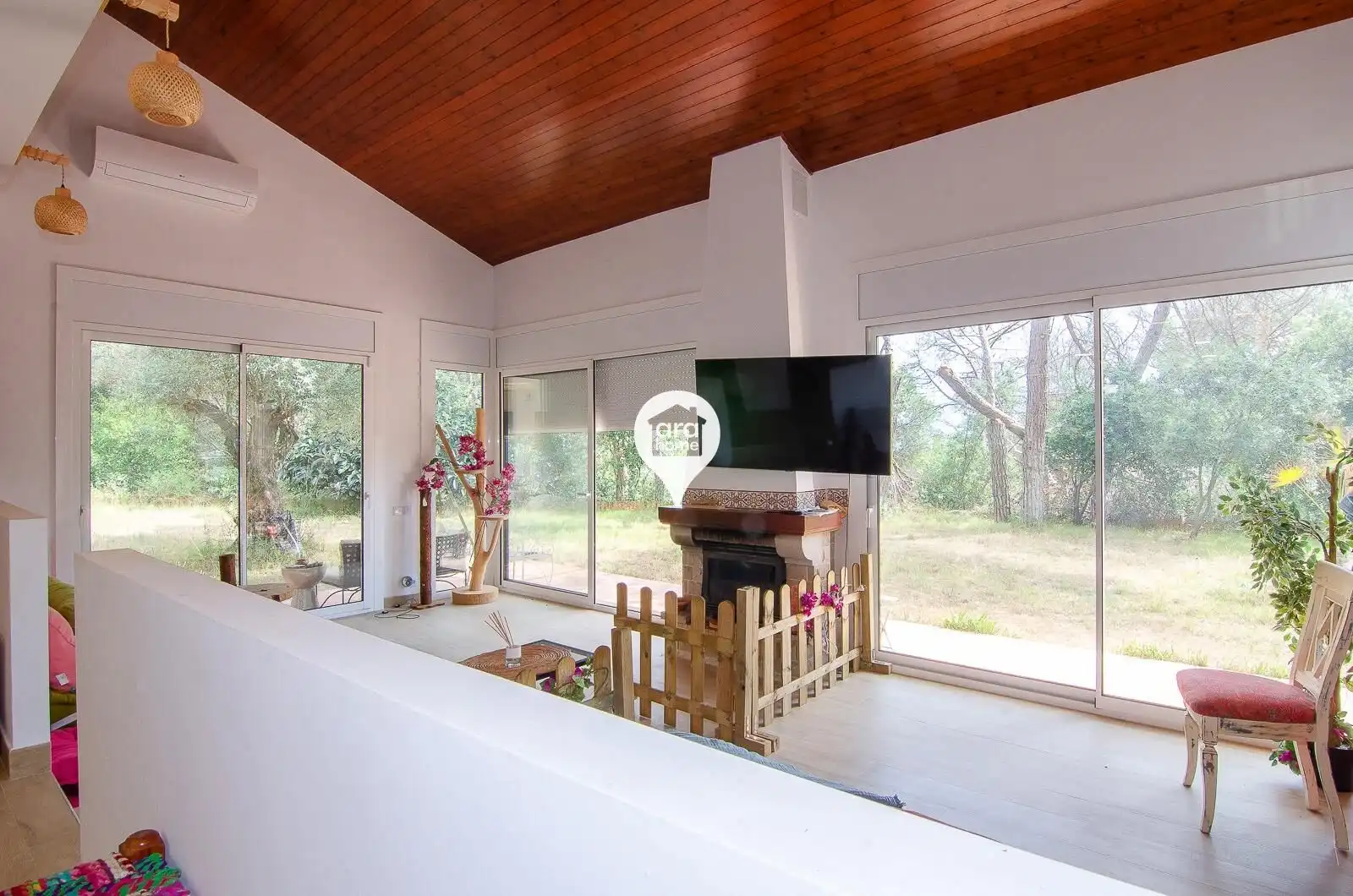 Sala de estar de Finca rústica en venta en Argentona con Aire acondicionado, Jardín privado y Parquet