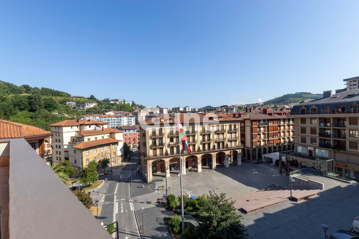 Vista exterior de Pis en venda en Urretxu amb Terrassa