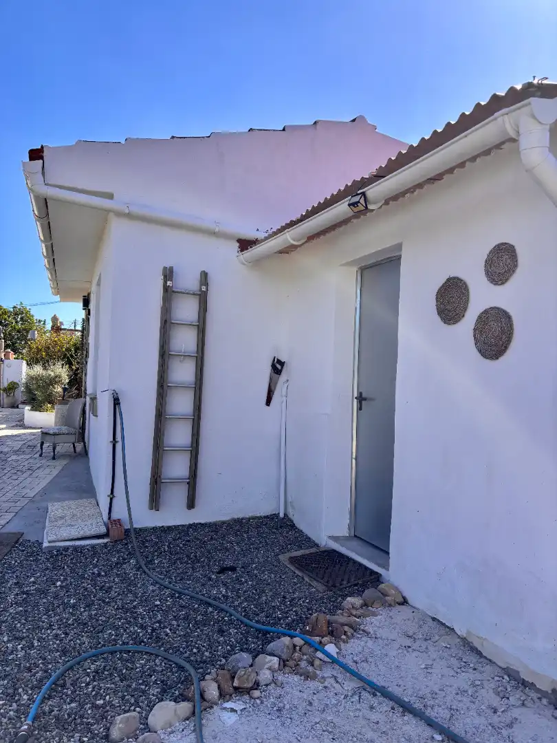 Vista exterior de Casa o chalet en venta en Alhaurín de la Torre con Aire acondicionado, Calefacción y Jardín privado