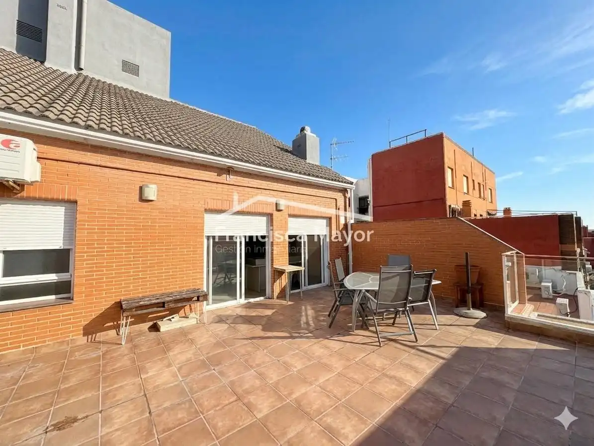 Terrassa de Dúplex en venda en Valencia amb Aire condicionat, Terrassa i Moblat