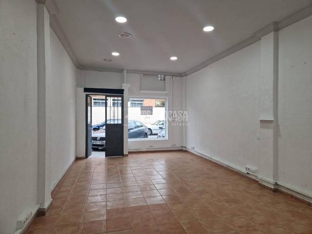 Local comercial en Alquiler en Castilleja de la Cuesta