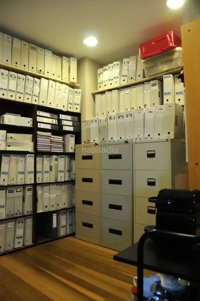 Office space with lift for sale in Calle de Lautximinieta 45C, imagen 19
