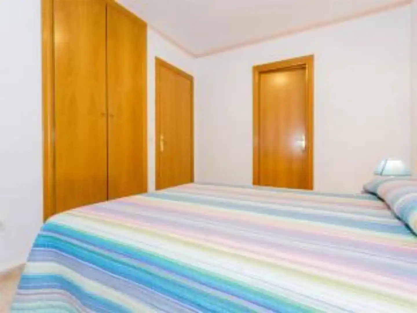Schlafzimmer von Wohnungen zur Miete in Oropesa del Mar / Orpesa mit Klimaanlage, Schwimmbad und Balkon