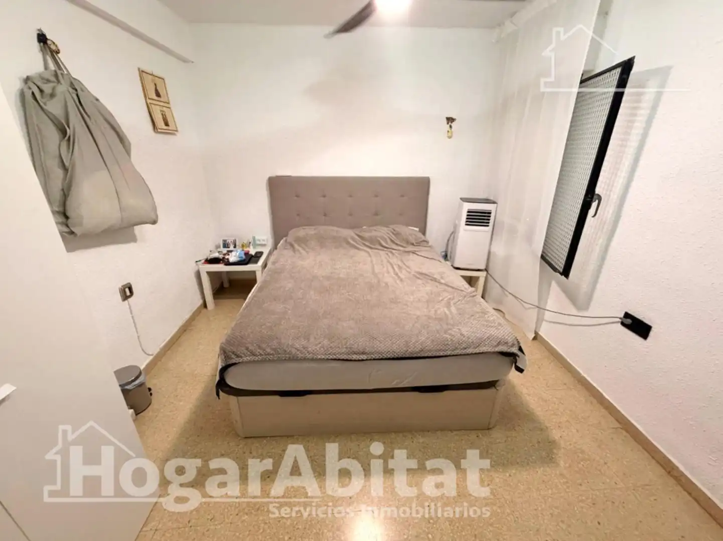 Bedroom of Flat for sale in Cheste  with Air Conditioner, Heating and Terrace