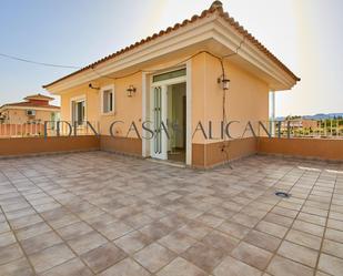 Terrassa de Casa o xalet en venda en Busot amb Aire condicionat, Calefacció i Jardí privat