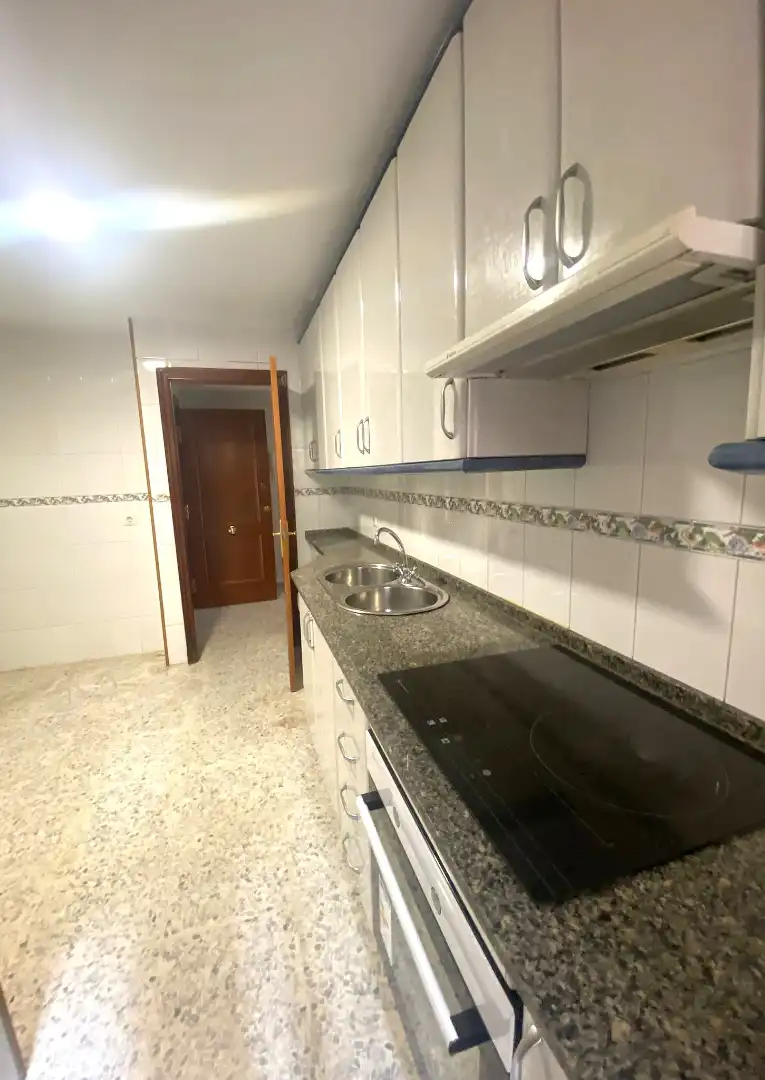 Cuina de Pis en venda en Mérida amb Traster