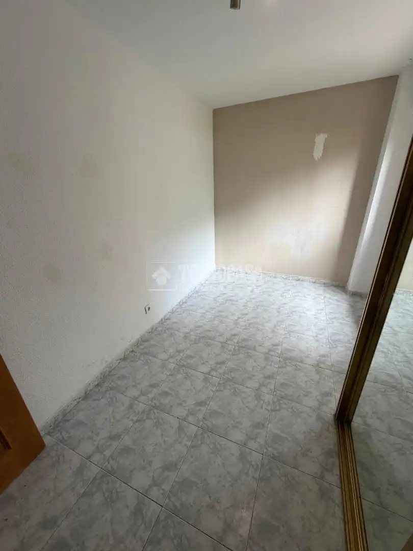 Schlafzimmer von Wohnung zum Verkauf in Fuenlabrada mit Heizung