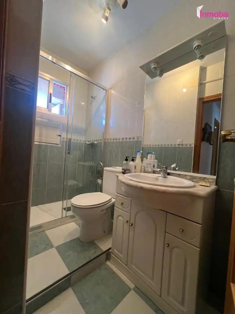 Baño de Piso en venta en Aranda de Duero con Calefacción