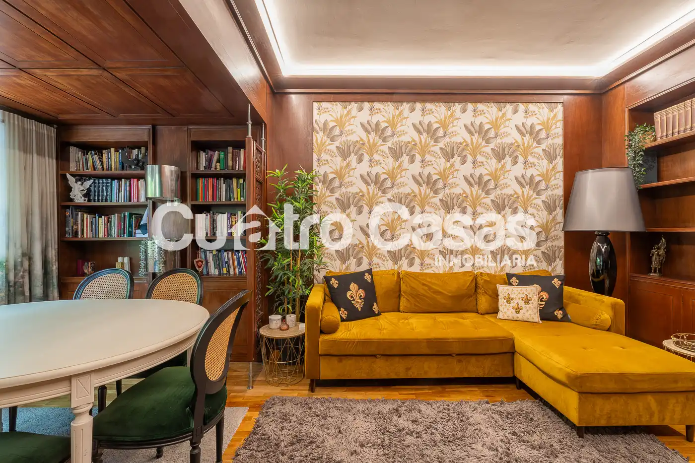 Living room of Flat for sale in Barcelona  with Air Conditioner, Heating and Parquet flooring