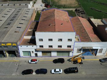 Nave industrielle avec ascenseur à vendre à Les Borges Blanques