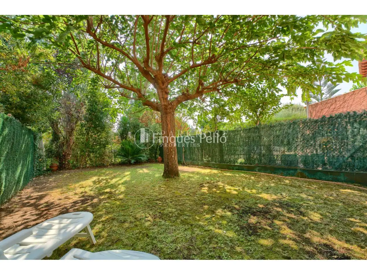 Terraced house with garden for sale in Travesia Llevantí, imagen 2