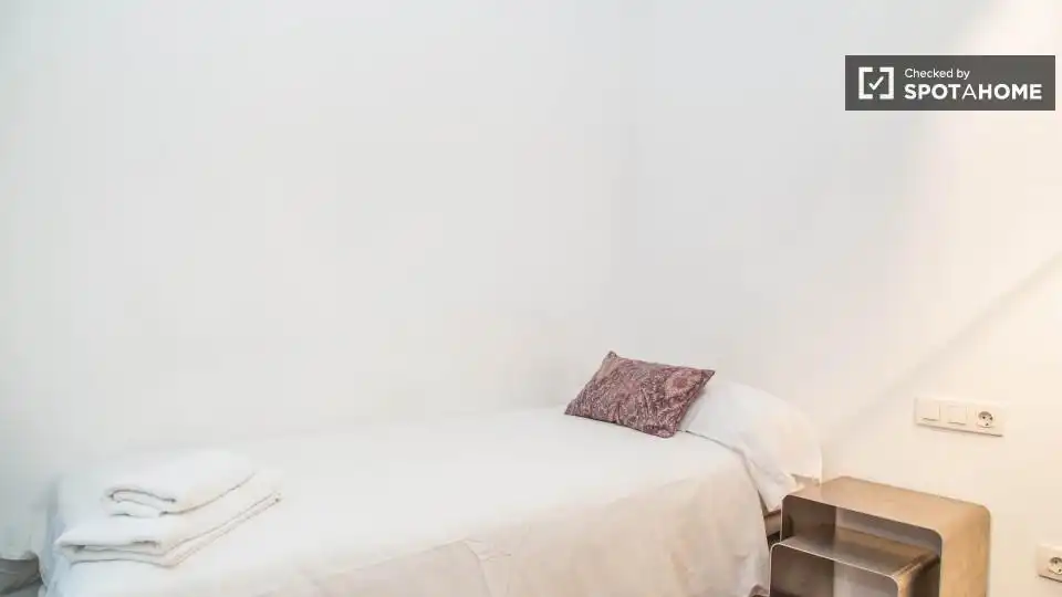 Flat with terrace to rent in Sarrià - Sant Gervasi, imagen 3