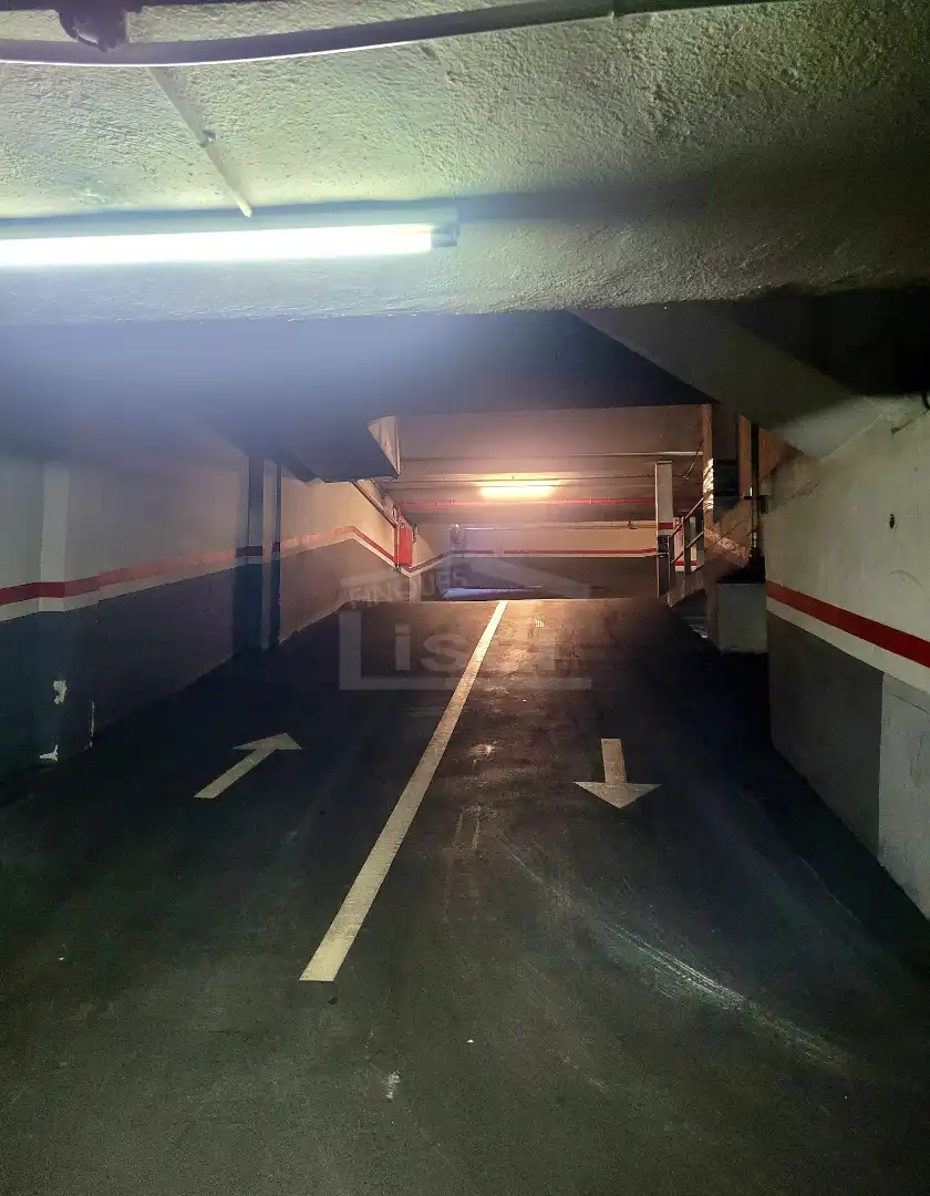 Individuale in affitto a Carrer de Llorens i Barba, imagen 3